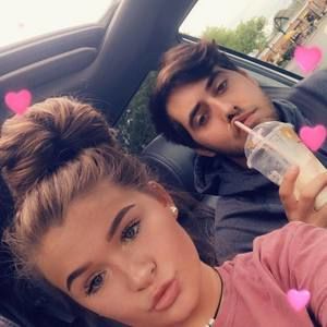 Meet your Posher, Sara-ashley